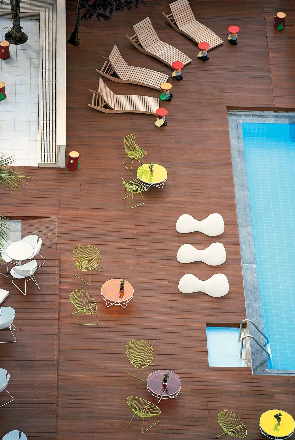 Makedonia Palace Pool Bar 01_0