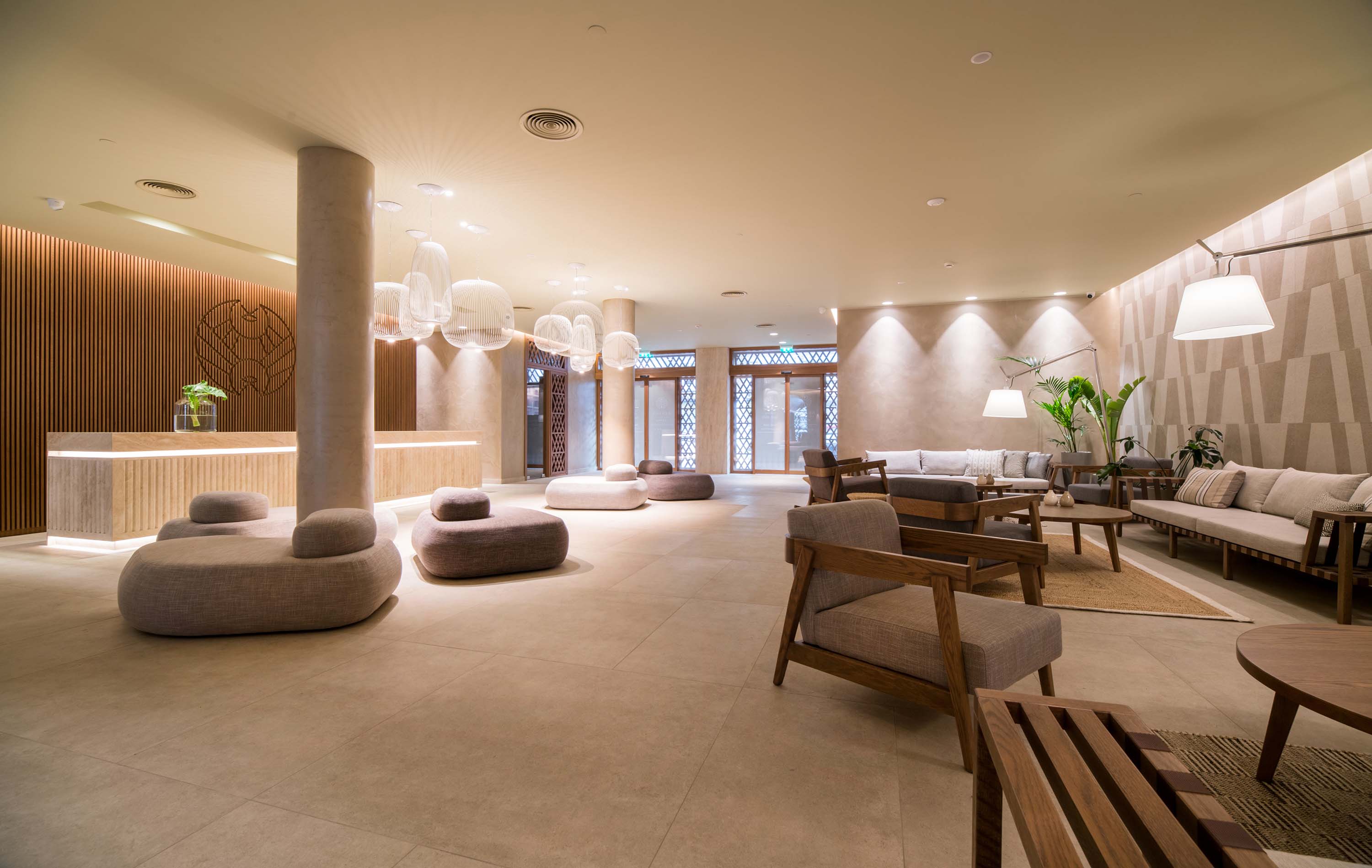 Lobby Lounge (2)